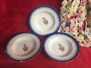 Vintage Limoges China 3 Piece Bowls White with Blue Edge & Gold Garland Trim - Picture 1 of 6