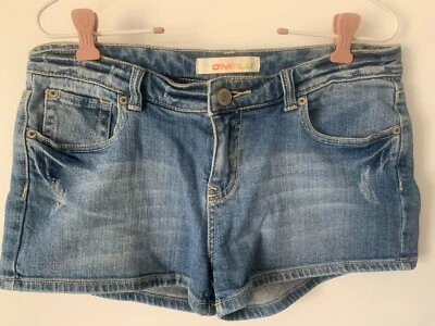 Pantalones cortos de mezclilla para mujer O’Neill tiro medio cremallera entrepierna de 2 pulgadas talla 9 Foto 1 de 4