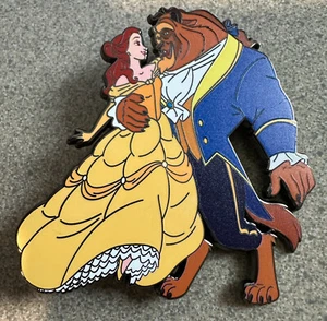 PIN BEAUTY AND THE BEAST DANCING 3" JUMBO FANTASY PIN BELLE IN YELLOW DRESS - Picture 1 of 1