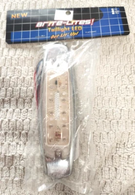 Brite-Lites BL-TLEDR6 Red LED Taillight - Image 1 of 2