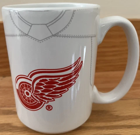 NHL Detroit Red Wings Reverse Retro Special Edition 15 oz Mug Cover