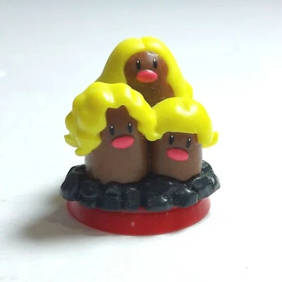 Pokemon 1.5" Alolan Alola Dugtrio Choco Huevo Mini Figura Gashapon Furuta Foto 1 de 2