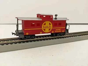Life-Like HO Scale ATSF Santa Fe 999850 Caboose MINT - Picture 1 of 5