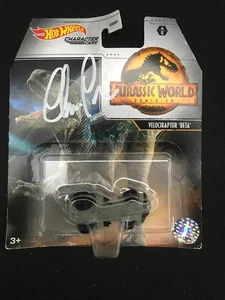 SIGNIERTES Chris Pratt Jurassic World Owen Grady Jurassic Park Hot Wheels Auto mit Echtheitszertifikat - Bild 1 von 4