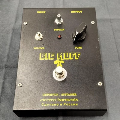 ELECTRO HARMONIX / BIG MUFF ARMY BLACK(no250510) - Image 1 of 4