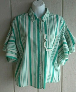 Camisa para mujer M A Nuevo Día Verde a Rayas con Botones Frontal Mangas Cortas Recortada Busto 42 - Imagen 1 de 8