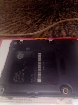 Jeep Grand Cherokee Laredo 2003 módulo ABS Foto 1 de 4