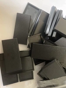 Lot Of 20 - 25mm X 50mm Rectangular Calvary Bases Used For Warhammer Fantasy - Picture 1 of 2