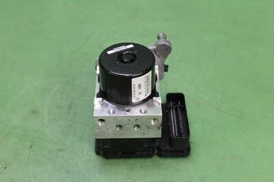 2012 MERCEDES BENZ C250 ANTILOCK BRAKE ABS PUMP MODULE 1724312512 OEM - Image 1 of 4