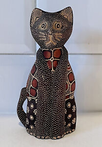 Vintage Wooden Cat Figurine Red Black Carved ~ Folk Art Decor ~ Kitten Deco Euc