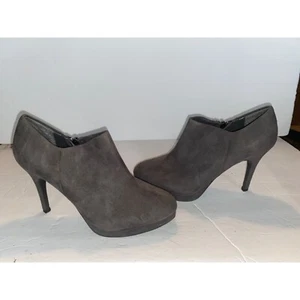 Liz Claiborne Womens Ankle Boots Booties Heels Side Zipper Gray Size 8 - Picture 1 of 8