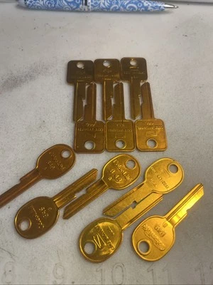 GM NOS Original Dealer Stock Key Chevy Olds Pontiac Cadillac 1967 1971 1975 1979 - Image 1 of 4