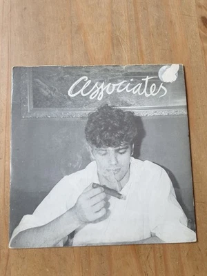 Associates - Message Oblique Speech - SIT10 VG/VG+ 7" Vinyl - Image 1 of 4