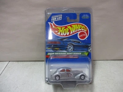 Hot Wheels Treasure Hunt 1936 Cord Silver - Image 1 of 2