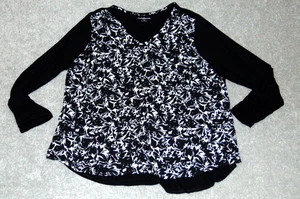 Croft & Barrow Long Sleeve V Neck Top Womens  Size 2X Black Polyester Floral - Picture 1 of 10