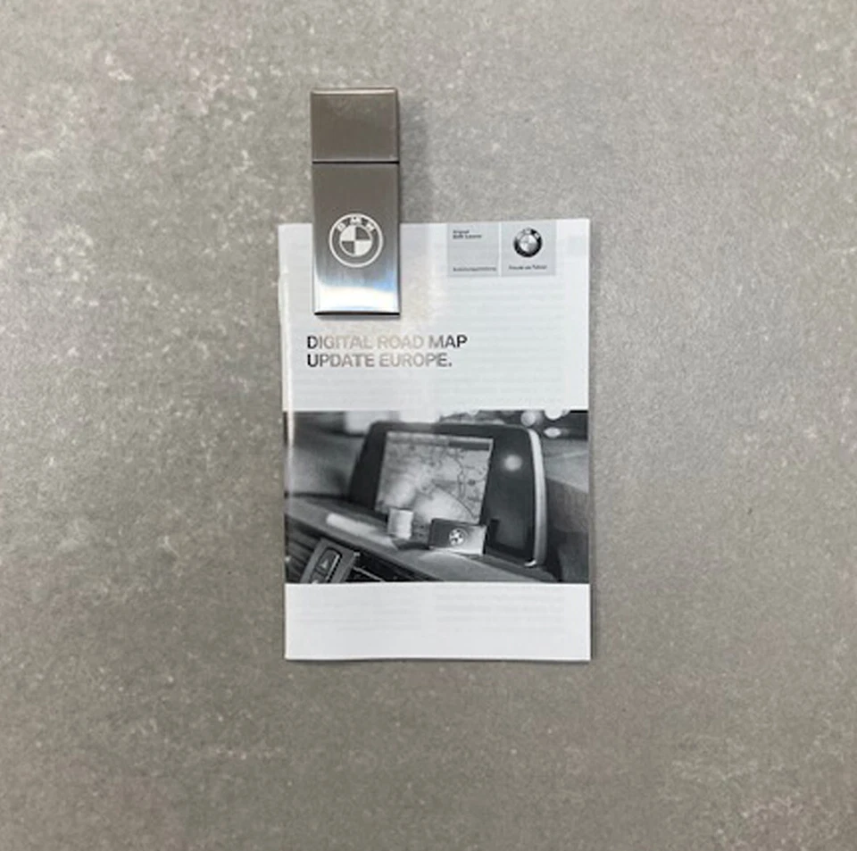 Original BMW NAVI UPDATE USB ROAD MAP EUROPE LIVE 2025-2 - Bild 1 von 1