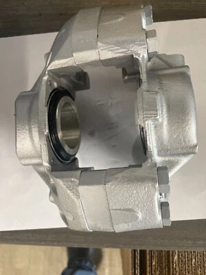 PINZA DE FRENO DELANTERA DERECHA BENTLEY TURBO ''R'' SE ADAPTA A 1981 A 1998 Foto 1 de 4