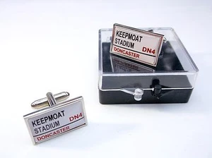 DONCASTER STREET SIGN MENS CUFFLINKS GIFT - Picture 1 of 1
