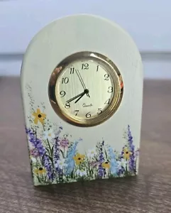 Miniature Clock Hand Painted Floral Quartz Brass Wood Arched 1999, New Battery - Picture 1 of 6