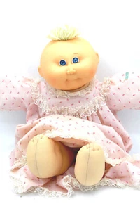 Vintage 1978 Cabbage Patch Coleco Baby blonde Haare Büschel rosa Kleid Rüschenkleid - Bild 1 von 4