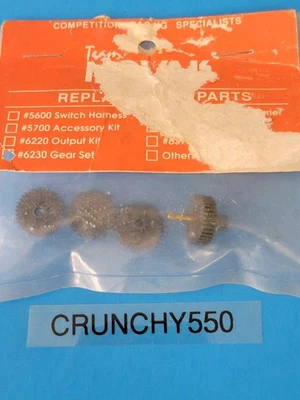 Vintage Novak 6230 Servo Gears New 12L 10L RC Part - Image 1 of 3