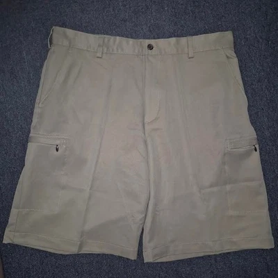 Pantalones Cortos Carga IZOD Golf Para Hombre Calce Clásico Caqui Talla 36 - (BN-A) Foto 1 de 4