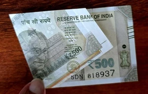 500 Rs Most Amazing Flip Error - Front print on back -Partially printed on front - Picture 1 of 3