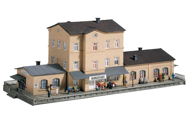 Piko 60023 N Scale Burgstadt Station Kit - Image 1 of 1