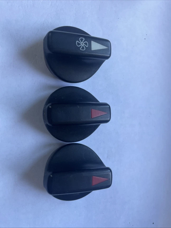 46536 Juego de perillas de control de calefacción Mercedes-Benz C123 280CE cupé Foto 1 de 2