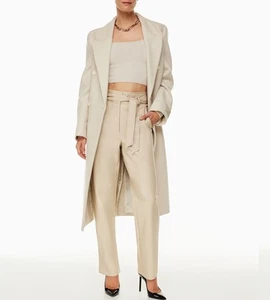 Aritzia Babaton Kunstlederhose mit Gürtel grau weich vegan Stretch Damengröße 4 - Bild 1 von 8