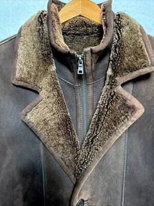 Paul Stuart Genuine Shearling and Leather Coat Size Large Excellent  Condition - Picture 1 of 18