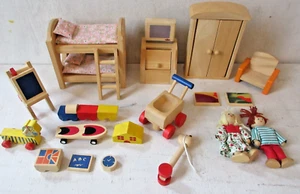 Plan Toys Wooden Dollhouse Sized Kids Bedroom Nursery Furniture & Dolls Toy Lot - Picture 1 of 3