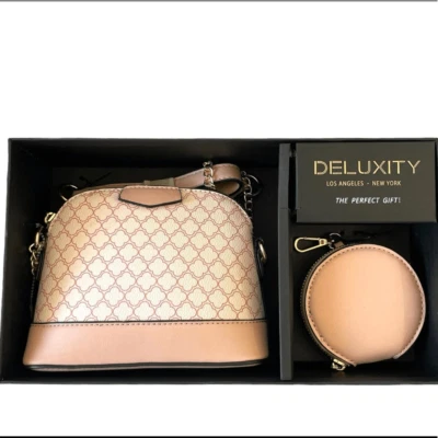 Deluxity Pink 2 Bag Gift Set - Image 1 of 4