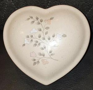 VINTAGE PFALTZGRAFF RICORDO GINNOLO CUORE CON COPERCHIO ~ circa anni 80 - Foto 1 di 3