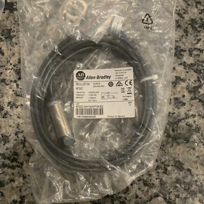Sensor de proximidad inductivo Allen Bradley 872C-NH12NP18-E2 10-30VDC Sn=12 mm 200 mA Foto 1 de 4