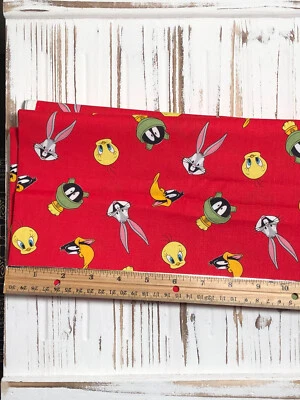 Tela de algodón 100 % CEA Warner Brothers Looney Tunes Faces roja 18x21 Fat Quarter Foto 1 de 4