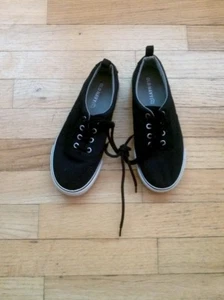 Nuevo con etiquetas VIEJO AZUL MARINO Niñas Lona Zapatillas Negras Cordones 3 - Imagen 1 de 1