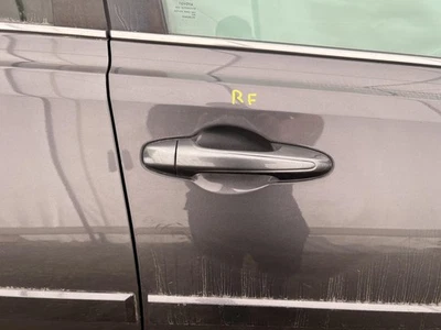 Manija de puerta exterior delantera derecha usada se adapta a: Toyota Rav4 2013 montaje gasolina s Foto 1 de 4