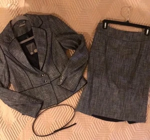White House Black Market Tweed Blazer & Skirt Set Size 2 and 4 - Picture 1 of 13