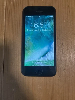 Apple iPhone 5 64GB Schwarz - Bild 1 von 4