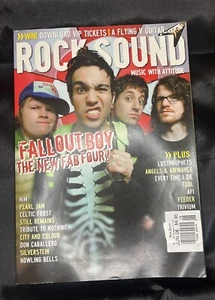 Fall Out Boy Rock Sound Magazine HIM Pearl Jam AFI Angels & Airwaves June 2006 - Imagen 1 de 2