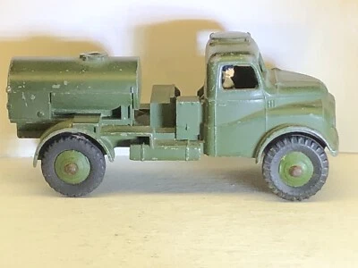 Tanque de agua del ejército Dinky Toys #643 Foto 1 de 4
