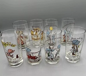 Vintage Lot Of 8 Holly Hobbie American Greetings Glass Tumblers 1960's - 1970's - Picture 1 of 5