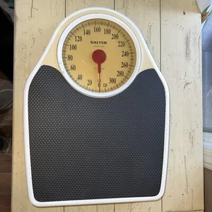 VTG Salter Professional Doctors Analog 330# Bathroom Scale White Amber Lens - Picture 1 of 5