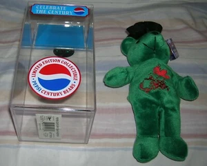 2000 LIL LEAGUER - #4886 PEPSI CENTURY BEAR KEEPER - Mountain Dew - Plush Toy - Picture 1 of 6