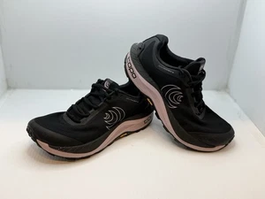 Topo Athletic Womens MTN Racer 3 Black Running Shoes Sneakers Size 9 - Picture 1 of 19