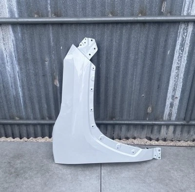 Toyota RAV 4 RAV4 2019 2020 2021 2022 2023 guardabarros lateral derecho del pasajero blanco OEM Foto 1 de 4