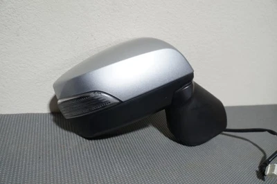 Espejo retrovisor lateral eléctrico plateado Subaru WRX 2016-2020 OEM lado del pasajero derecho Foto 1 de 4