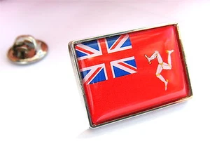 CIVIL ENSIGN OF ISLE OF MAN FLAG LAPEL PIN BADGE GIFT - Picture 1 of 1