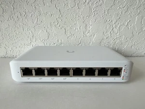 Ubiquiti Networks USW-Lite-8-PoE Gigabit Ethernet Switch No AC Adapter - Photo 1/6